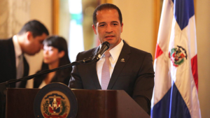 juan de los santos presidente de fedomu